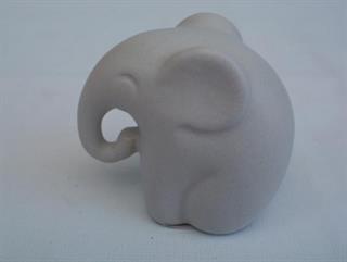elefantenbaby-kleine-skulptur-6-cm-2432195-1.jpg