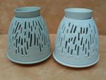 duftlampe-aus-keramik-in-grau-oder-weiss-farbe-grau-2538794-1.jpg
