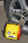 brunduumlder-mannesmann-kfz-starpilfegerundaumlt-mit-usb-led-leuchte-6002221-1.jpg